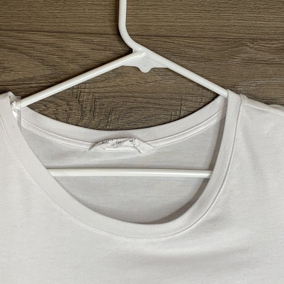 Members Mark Favorite Cross Front Tee, Women's L White Tee Shirt Soft, Lot of 2 - Picture 5 of 11